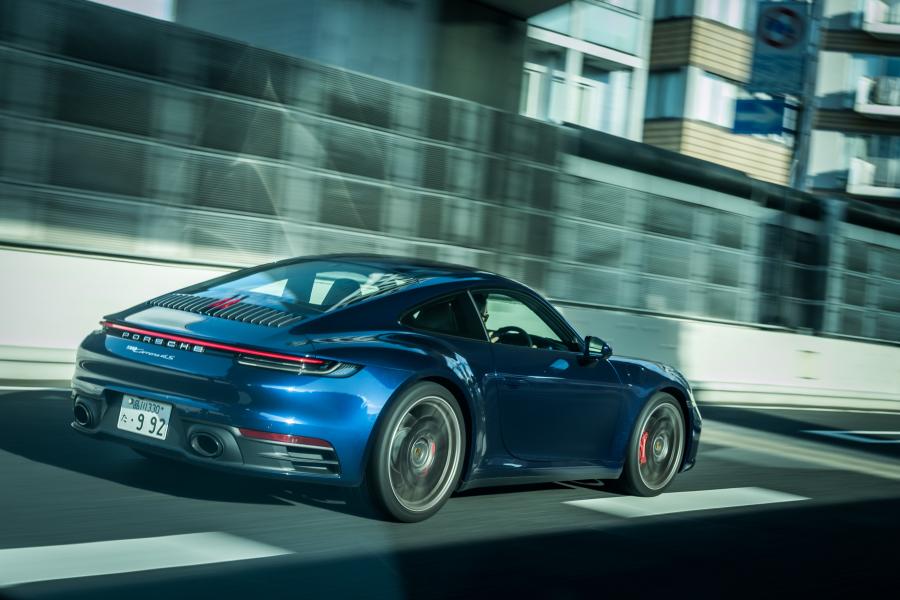  Porsche 911 Carrera 4S (992) 2019 года  (JP) (фото 14 из 24)